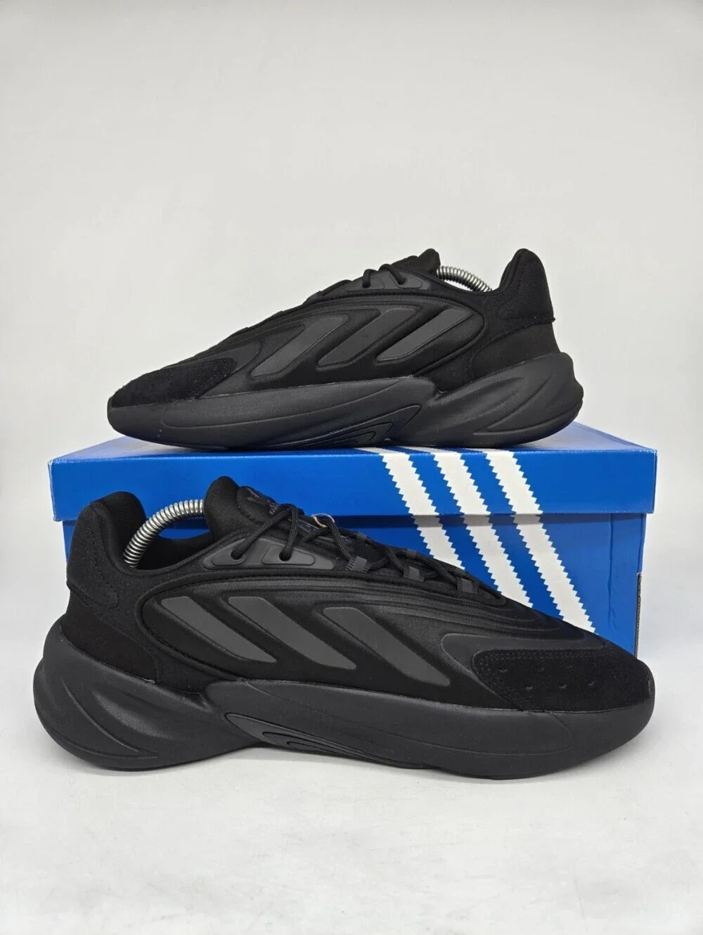 adidas men ozelia